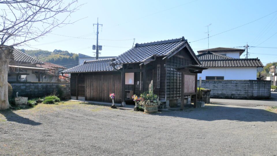 野山線西大川駅 黒猫の駅長さんと触れ合えるかもしれない秘境駅 Harada Office Weblog