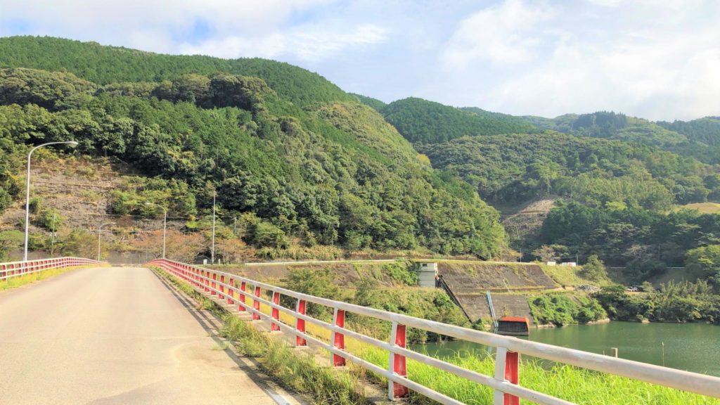 清願寺ダム アースダムとしては堤高日本一 Harada Office Weblog