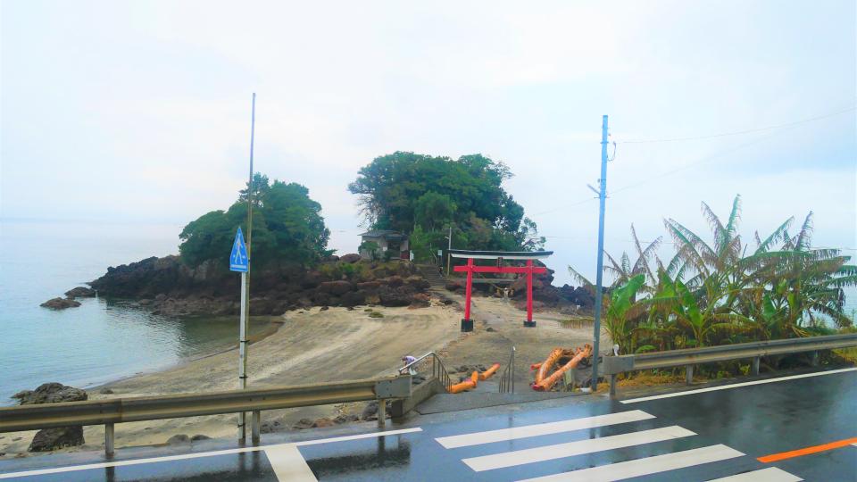 荒平天神 満潮時は錦江湾の島になる天神島の菅原神社 Harada Office Weblog