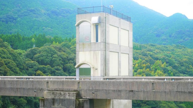 川辺ダム 南薩縦貫道のインターチェンジ名にも使われるダム│Harada Office Weblog