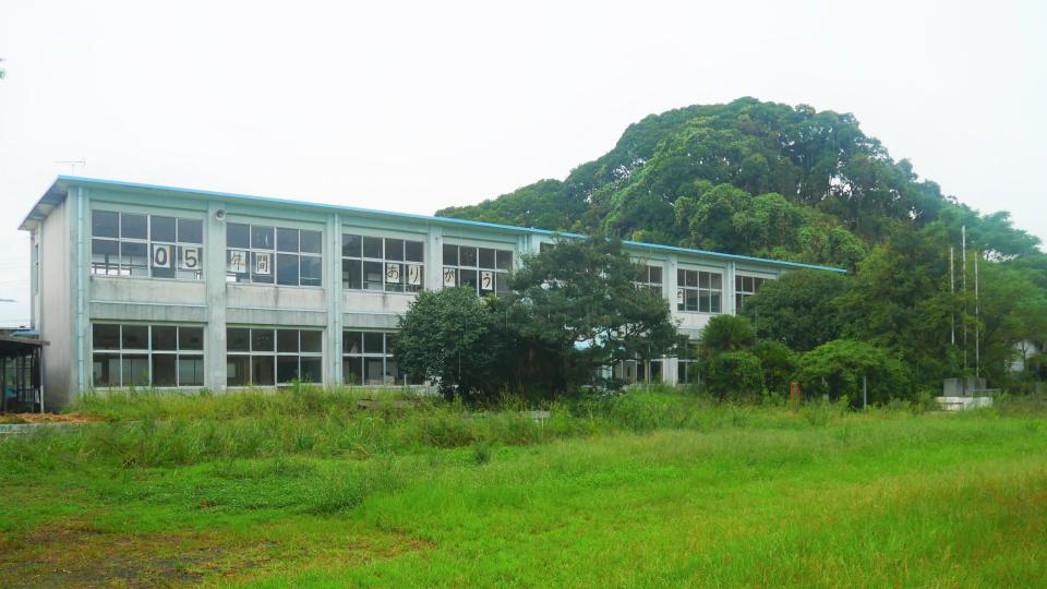 浜田小学校 浜田海水浴場からウミガメを見送っていた市立小学校│Harada Office Weblog