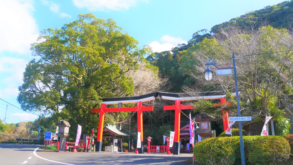 川南諏訪神社 全国でも珍しい鹿児島県の並立鳥居 Harada Office Weblog