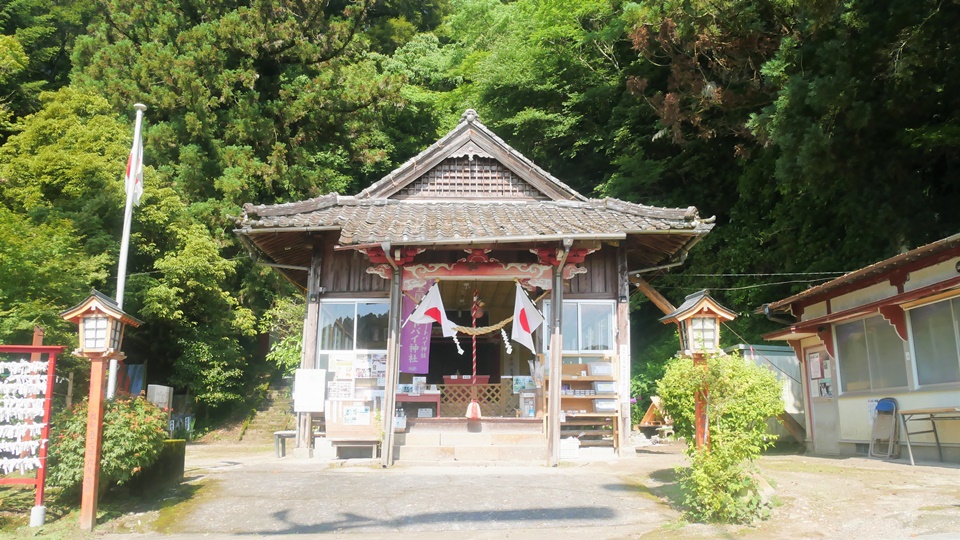 檍神社 子授け・安産・子育てとオートバイの神さま│Harada