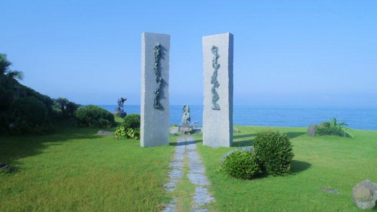 花瀬望比公園 フィリピン戦殉職者を迎える花瀬崎の公園│Harada Office