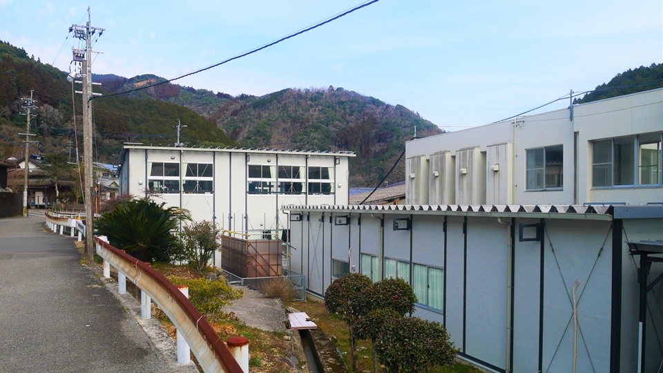 渡小学校 令和2年7月豪雨で被災した校舎の最後の雄姿│Harada Office Weblog